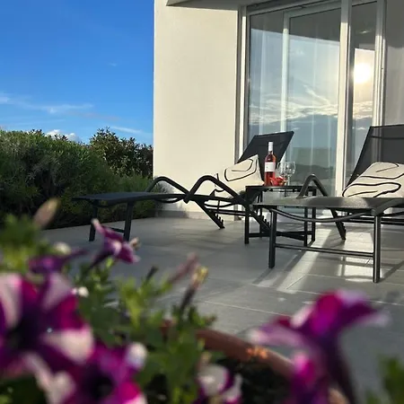 Apartament Fiorella *